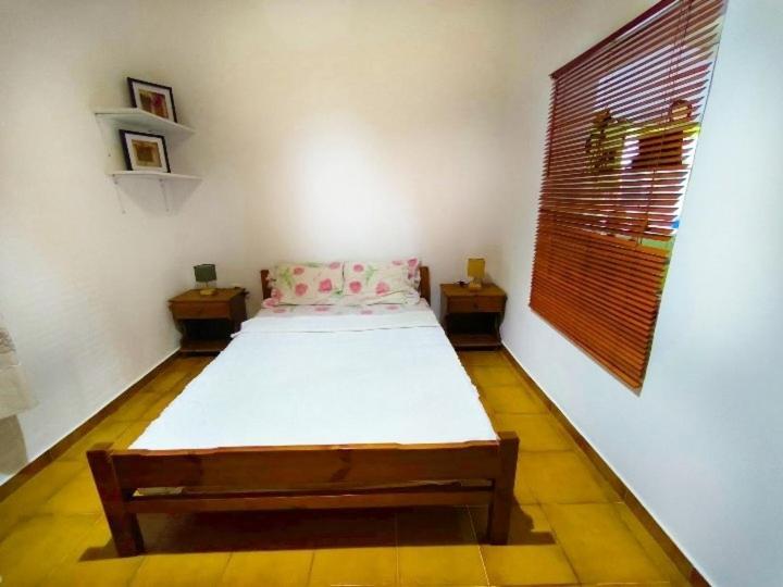 Elena'S Farm House Near Airport And Artemida Beach المظهر الخارجي الصورة